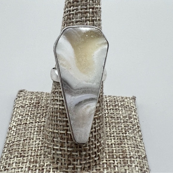 New Zebra Calcite Agate Stone Coffin Shaped Silver Overlay Ring Size 8 - Picture 2 of 8